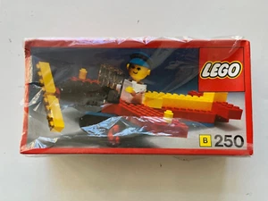 Lego 250-3 LEGO Aeroplane and Pilot New Factory Sealed OOP 1974 Airplane Plane - Picture 1 of 6