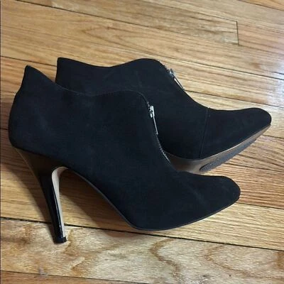 Botas de tornozelo de camurça preta Bakers salto agulha tamanho 8.6 - Imagem 1 de 4