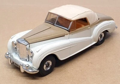 Corgi Appx 14cm Long Diecast 815 - 1954 Bentley R-Type - Beige/Ivory - Photo 1/4