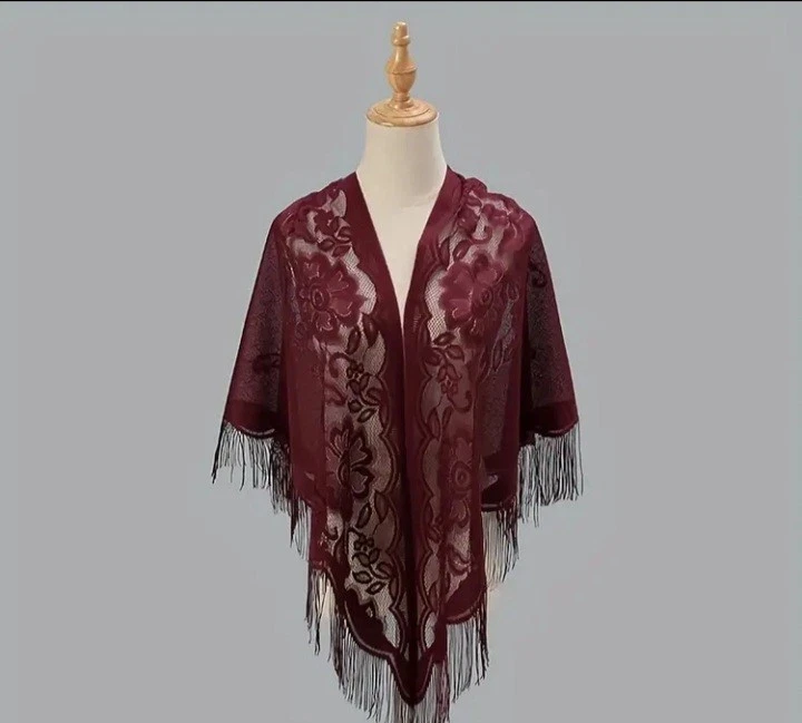 Chale Élégant en Dentelle - Avec Épingle Décorative Perlée Offerte - Photo 1/4
