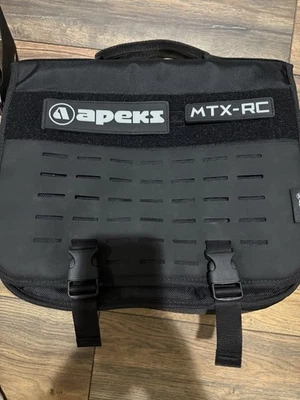 Nuevo Raro Apeks MTX-RC Bolsa Buceo Computadora Regulador de Buceo Foto 1 de 4