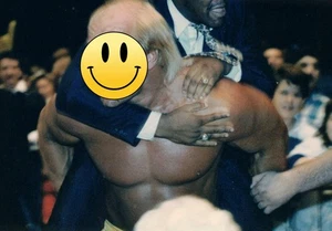 ORIGINAL Candid Foto von Hulk Hogan & Slick! Madison Square Garden 26.11.88 - Bild 1 von 1