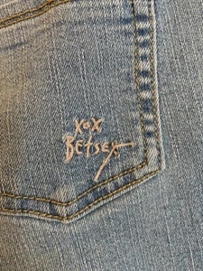 Betsey Johnson Girls Size 14 Embellished Medium Wash 5 Pocket Zip Jeans Cute - Picture 1 of 7