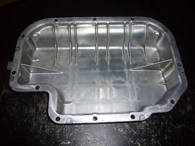 Panela de óleo inferior Mercedes Benz 2000 - 2006 W220 S430 S500 limpa pronta para instalar - Imagem 1 de 4