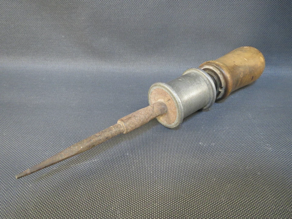 Ancien outil perceuse à main vilebrequin drille french antique tool drill - Photo 1/4