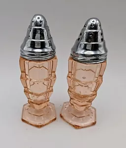 INDIANA Glass TEA ROOM PINK Depression Glass SALT & PEPPER SHAKERS &LIDS RARE EX - Picture 1 of 2