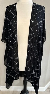 Jessica McClintock envoltura negra con cuentas perladas y cuentas de diamantes de imitación. Foto 1 de 4