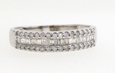 Right Hand Ring Anniversary Ladies Band White Gold Diamond Baguette Row Fashion