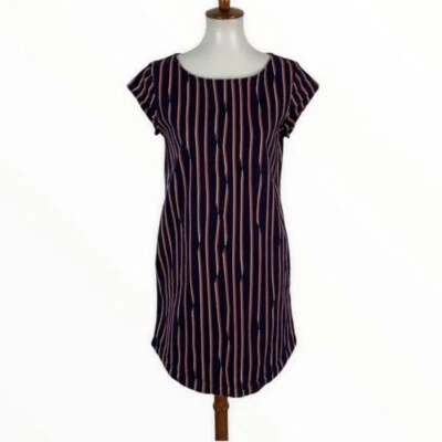 Vestido Camiseta Hanna Andersson Azul Marino Rayas Pequeño Informal Elástico Minimalista Elegante Foto 1 de 4