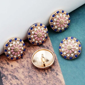 5pcs Luxury Gold-Plated Buttons for Sewing & Crafts DIY Decor 20-25mm - Picture 1 of 5