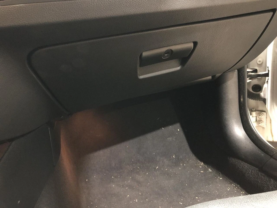 BMW 328i 2011 guantera 928644 Foto 1 de 1