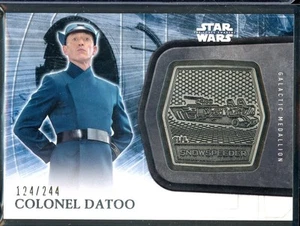 2016 Topps Star Wars The Force Awakens Medallions Silver #22 Colonel Datoo /244 - Picture 1 of 2