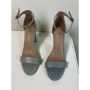 Sandalias Madden Girl Beella Denim Estrás Tacón Bloque Correa al Tobillo Talla 9 Nuevas con Etiquetas - Imagen 1 de 16