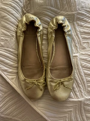 Lilly Pulitzer 女式掺杂芭蕾平底鞋金色 6M 码风格 66409 — 第 1/4 张图片
