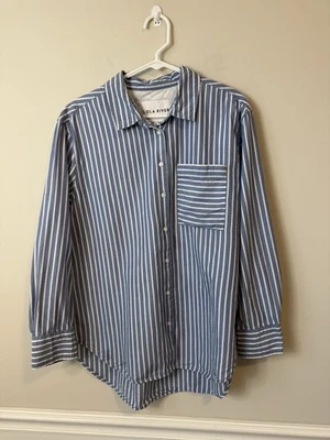 Blusa para mujer Lola River azul y blanca con botones talla grande ☼ Foto 1 de 4