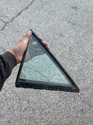 TOYOTA CAMRY 2002-2006 parte trasera izquierda ventilación lateral vidrio ventana esquina vidrio OEM Foto 1 de 3