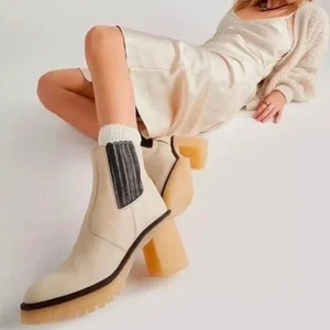 Free People Cream Leather Platform Lug Sole Boots Made in Spain EU 40 US 9 - Picture 1 of 15