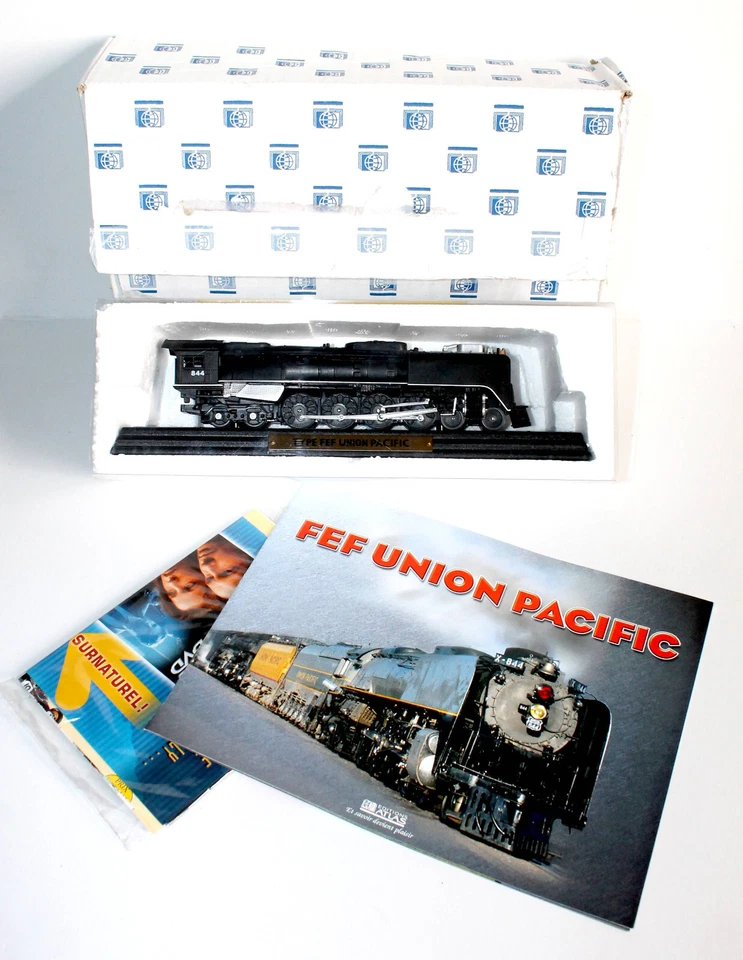 TYPE FEF UNION PACIFIC - LOCOMOTIVE VAPEUR HO - MINIATURE NEUF + FICHE TECHNIQUE - Photo 1/1