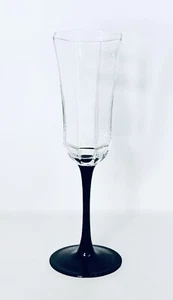 Vintage Luminarc Arcoroc France OKTIME SCHWARZ 8 5/8" Sektflöte Glas NEU - Bild 1 von 5