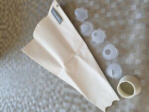 Tupperware Tortenzauber Spritzbeutel 5 Tüllen Tüllenhalter neu weiß