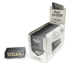 1 Box RIZLA Silver Regular Ultra Thin Rolling Paper - 100 Hefte = 5000 Papiere - Bild 1 von 2