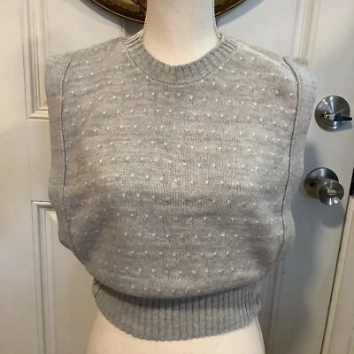 Feminine Preppy Alberoy Grey soft acrylic boxy vintage vest top USA! S/M - Image 1 of 4