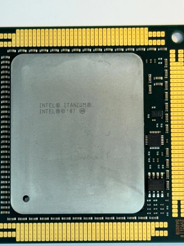 Intel Itanium 9350 SLBMX Foto 1 de 1