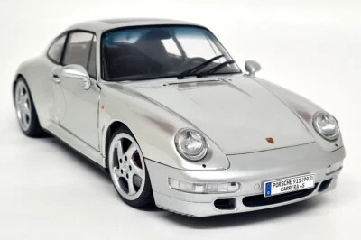 Solido 1/18 Porsche 911 993 Carrera 4S Polar Silver 1996 Diecast model car - Image 1 of 4