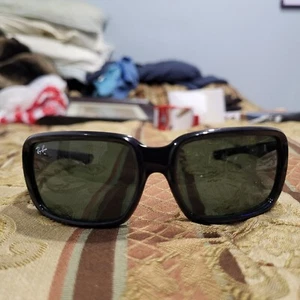 Ray Ban JR Kids Sunglasses RJ9072S 100/71 Black 51mm Green Lens 51mm  - Picture 1 of 17