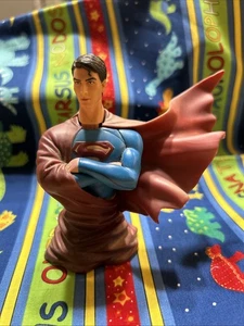 DC Comics Superman Personaggio Superman Ritorno Busto Da Collezione - Foto 1 di 6