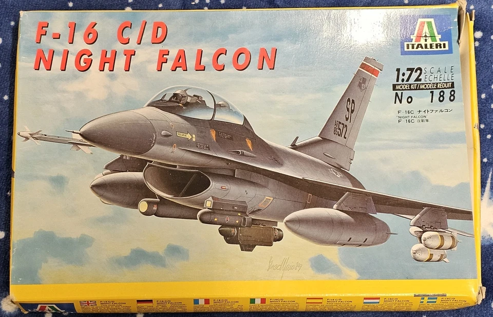 F-16 C/D Night Falcon Italeri 1/72 USA War Jet - Immagine 1 di 1