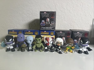 Funko Mystery Minis Marvel Vinyl Figuren Avengers Hulk Spiderman Thanos 8 Stück - Bild 1 von 15