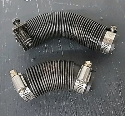 Honda CX500 1978-1982 Deluxe OEM mangueras de radiador superior e inferior con protectores de resorte Foto 1 de 4