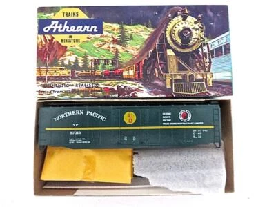 HO Athearn Rail Runner Custom Cars Northern Pacific 50' Box Car Kit Car # 97015 - Image 1 of 4