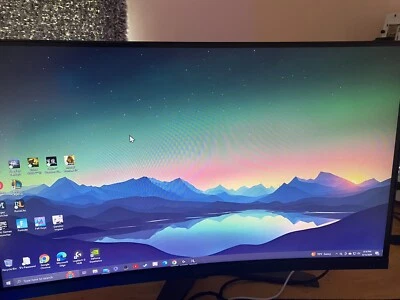 MSI Optix G24C 24 inch Widescreen Curved LED Gaming Monitor - Image 1 of 3