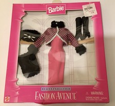 Barbie Fashion Avenue International Collection Winter In Russia 1996 Nrfb