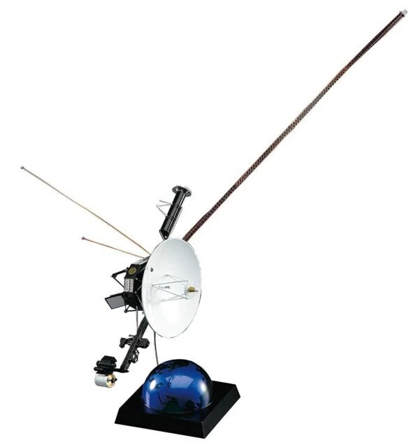 Hasegawa Space Probe Voyager Spacecraft