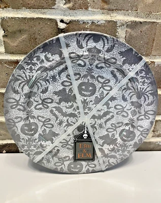 13th & Elm Halloween 4 Platos de Cena MELAMINA Gris SET Calabaza Araña Fantasma NUEVO Foto 1 de 4