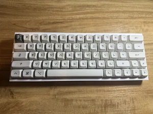 Custom Fully Built 65% Mechanical Keyboard Lubed Filmed Linear Switches PBT Caps - Picture 1 of 10