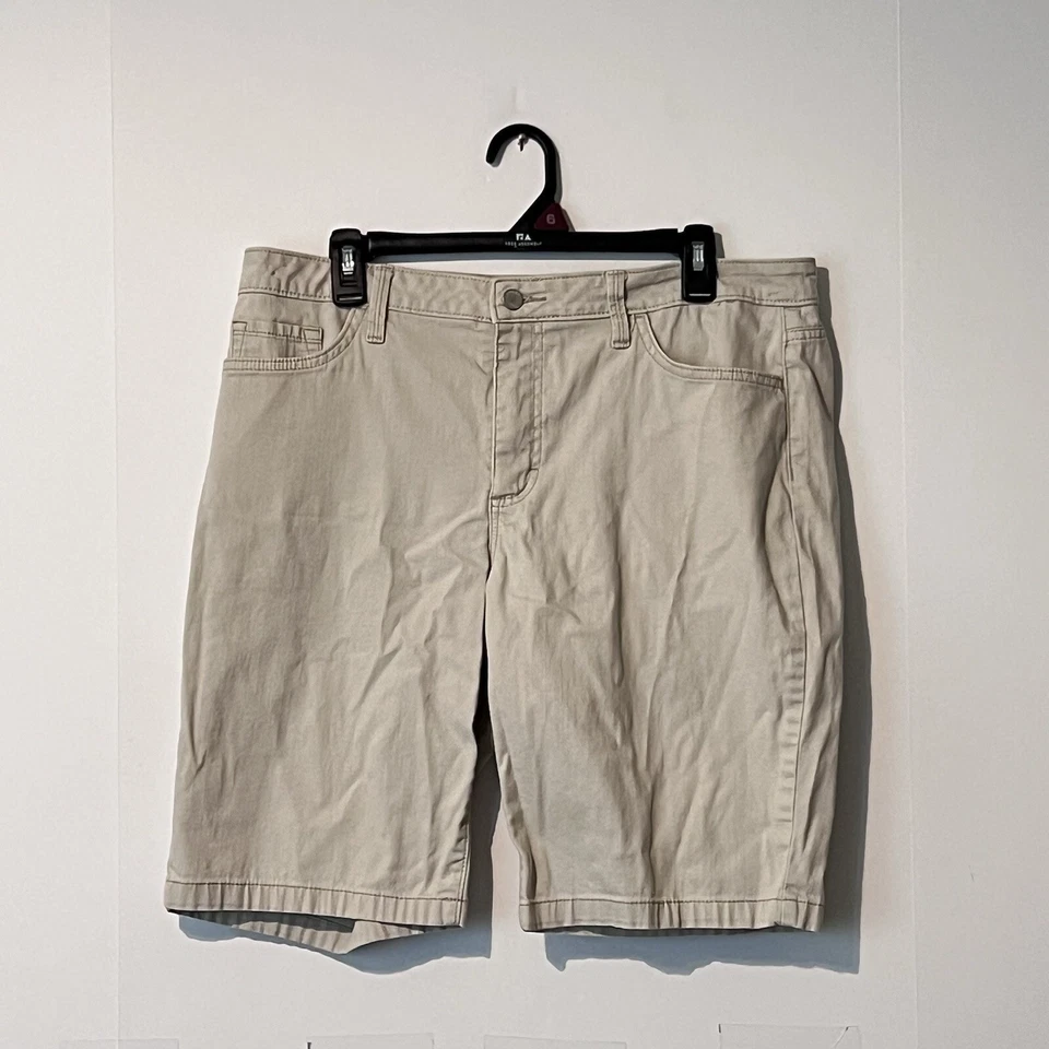 Bermudas chinas Riders By Lee para mujer talla 36 beige claro tiro medio caquis Foto 1 de 4