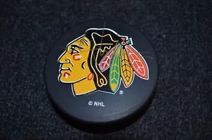 Stan Mikita #21 MINT Signed Puck Chicago Blackhawks HOF 1983, D:2018 - Picture 1 of 1