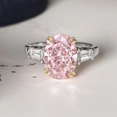 Anillo de compromiso de tres piedras de corte ovalado rosa de 3 quilates acabado en oro blanco de 14 k Foto 1 de 4