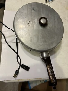 Vintage General Electric Footed Frying Pan - Skillet 16C120 Tested Works - Picture 1 of 6