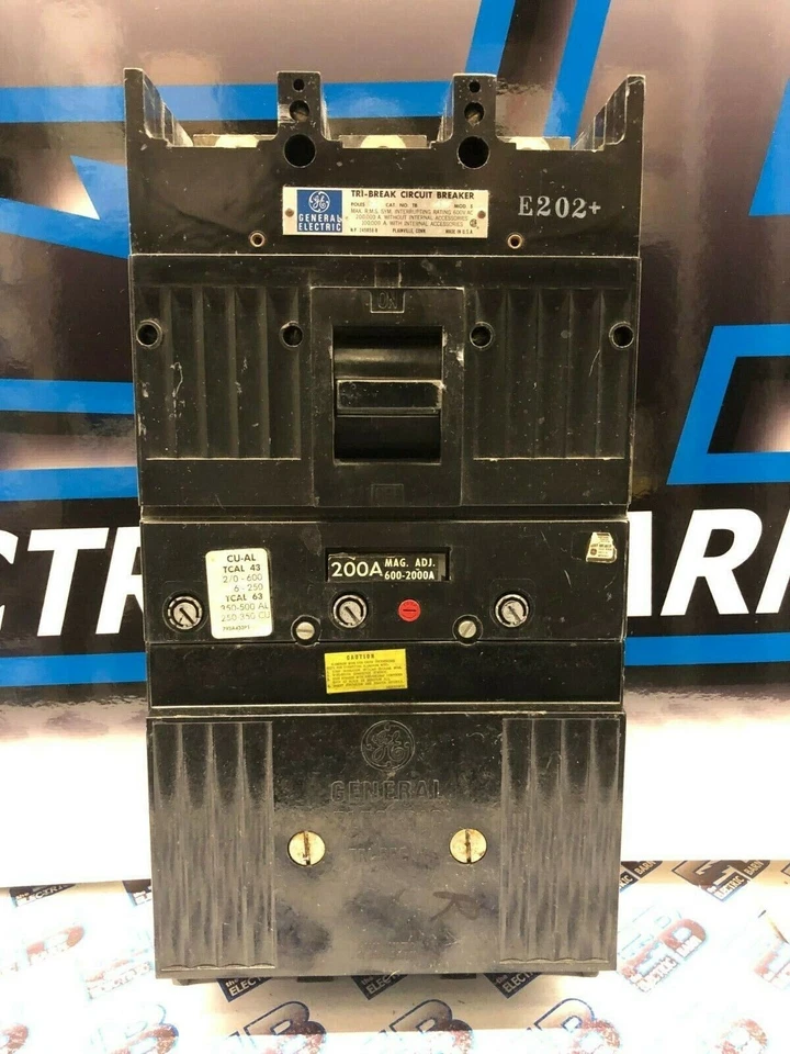 GE TB43F Tri Break Breaker 200A Trip 600 voltios 3 polos -REACONDICIONADO+GARANTÍA Foto 1 de 1