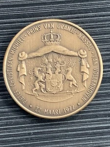 Bronze Commemorative Medal In Honor Of Prince Of The Netherlands 🇳🇱 - Picture 1 of 4