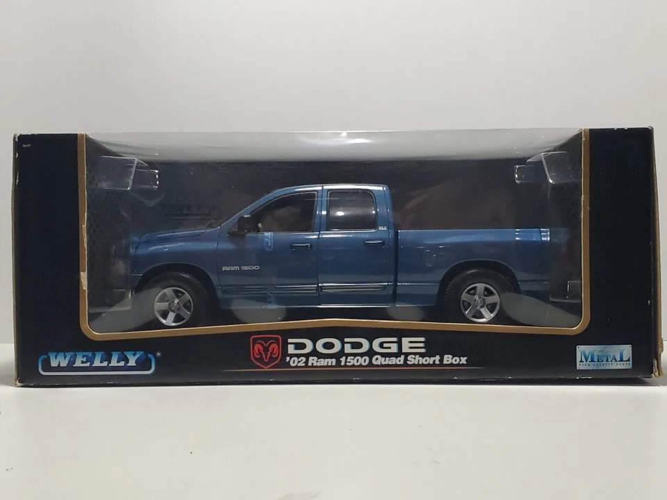 2002 Dodge Ram 1500 SLT Quad Short Box Pickup Truck Welly 1:18 Scale Diecast - Image 1 of 4
