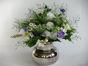 Strauß Blumen Seidenblumen Glockenblume Cosmea Nigella Beeren weiß violett - Bild 1 von 14