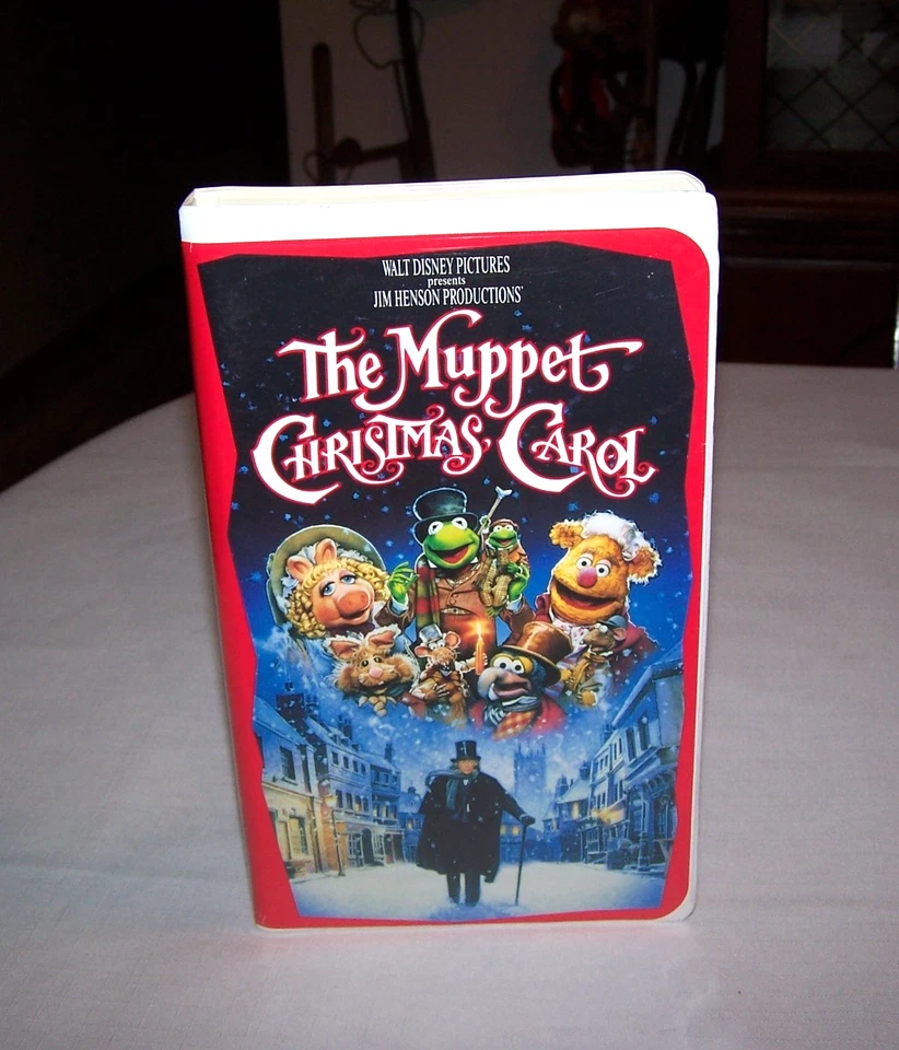Видеоигра The Muppet Christmas Carol (VHS, 1993 г.) - Изображение 1 из 4