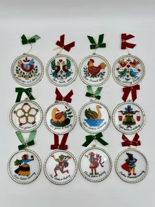 De Colección Doce Días de Navidad Juego de Adornos de Vidrio Árbol de Vacaciones Hong Kong Nº 222 - Imagen 1 de 23