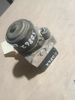 2002-2004 MITSU MONTERO SPORT Anti-Lock Brake Part Assembly Oem - Image 1 of 4